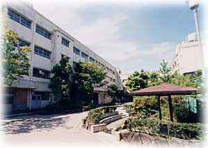 パイロットハウス磯子台＿富岡中学校