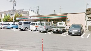 メゾン日吉近隣＿セブンイレブン