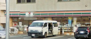 大倉山キャッスル美研近隣＿セブンイレブン