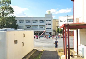 横浜市立白根小学校944m