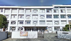秋葉台中学校