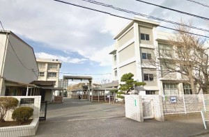 久里浜中学校